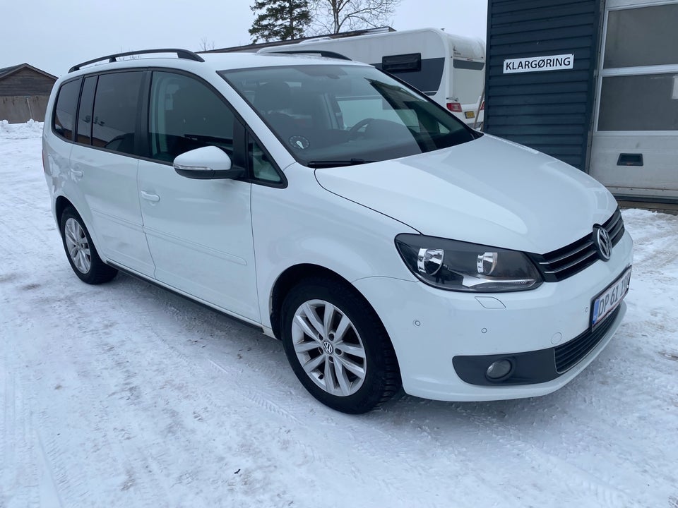 VW Touran 1,6 TDi 105 Comfortline DSG BMT 7prs 5d