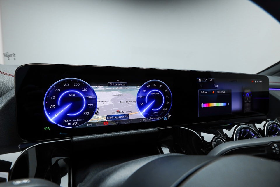 Mercedes EQA250+ AMG Advance 5d