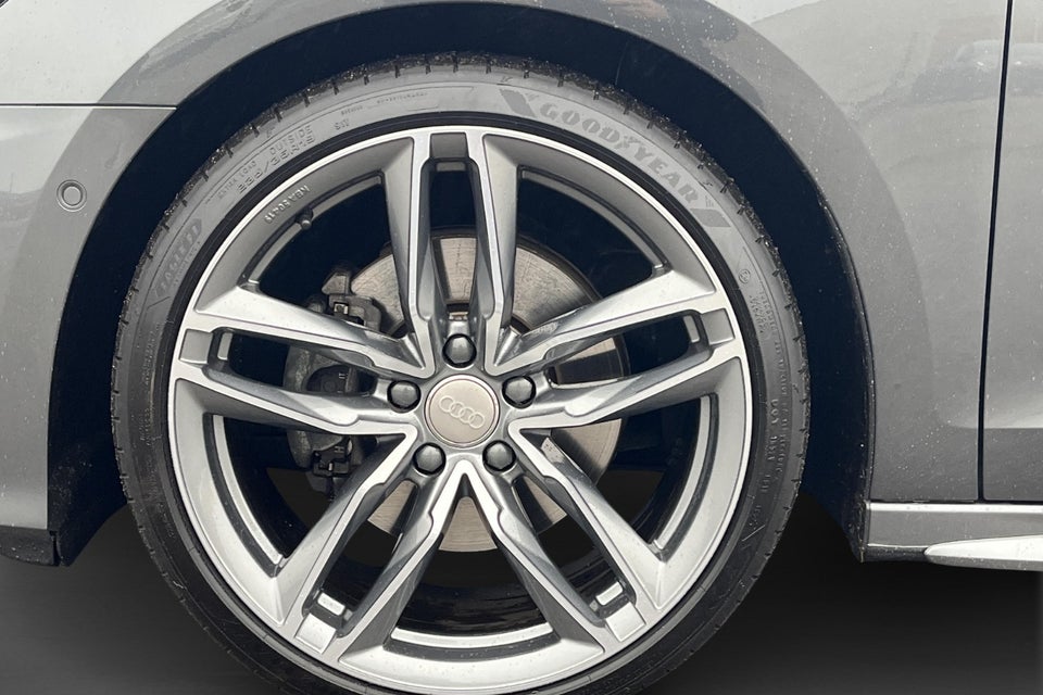 Audi A3 35 TFSi S-line S-tr. 4d