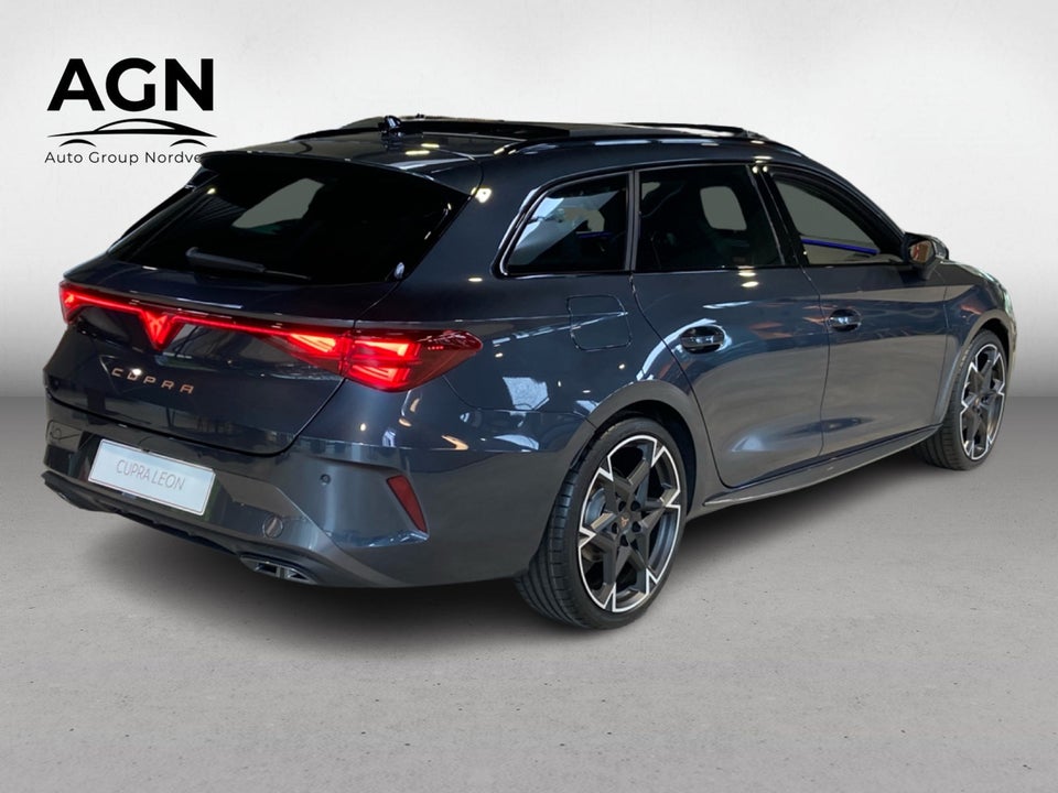 Cupra Leon 1,5 eTSi Sportstourer DSG 5d