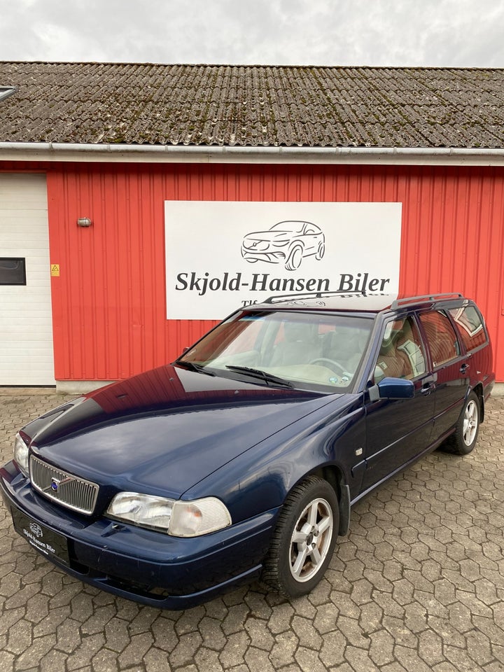 Volvo V70 2,0  5d