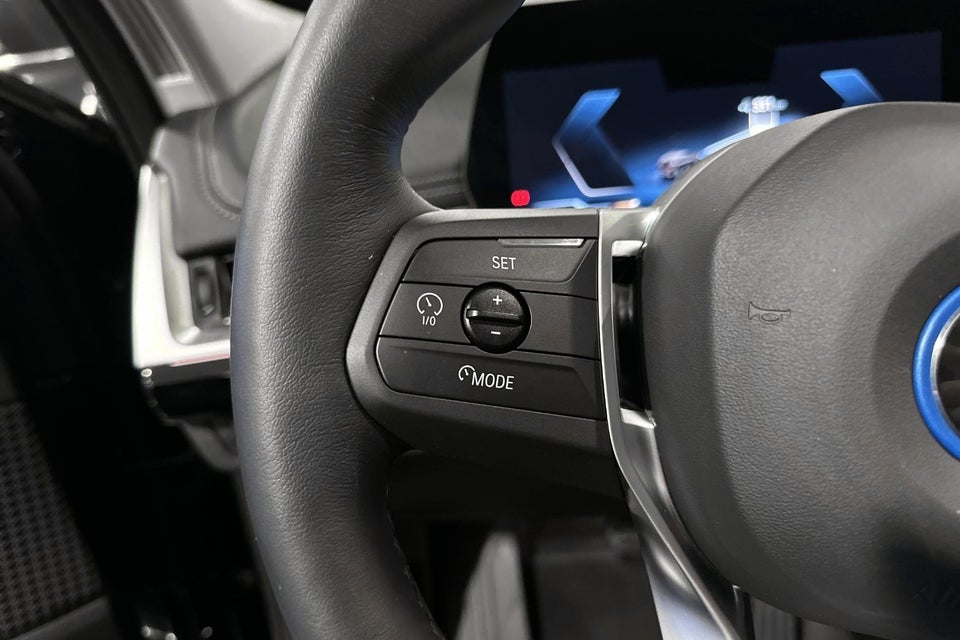 BMW iX1 eDrive20 X-Line 5d