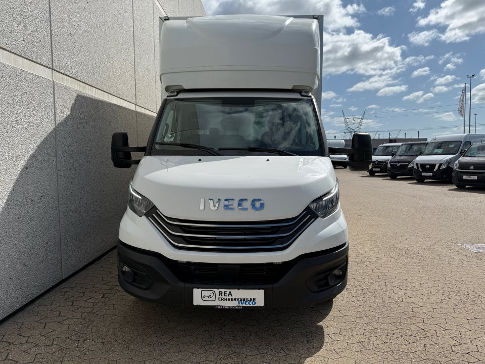 Iveco Daily 3,0 35S18 4100mm Lad AG8