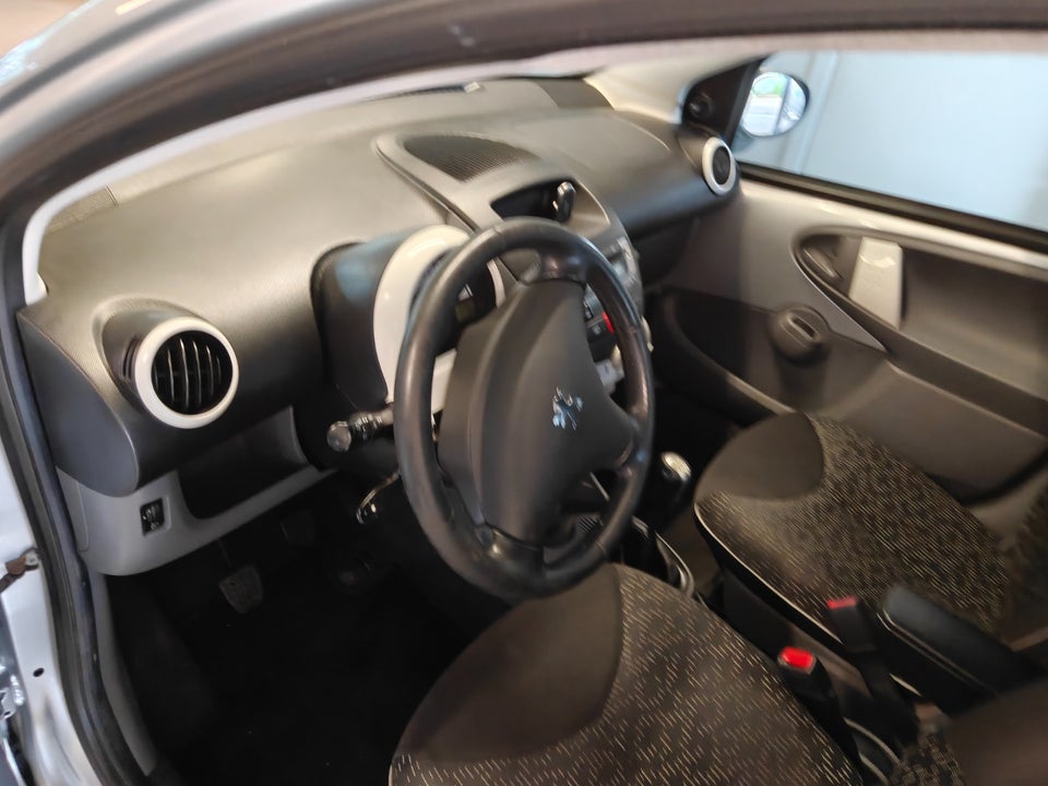 Peugeot 107 1,0 Cool 5d