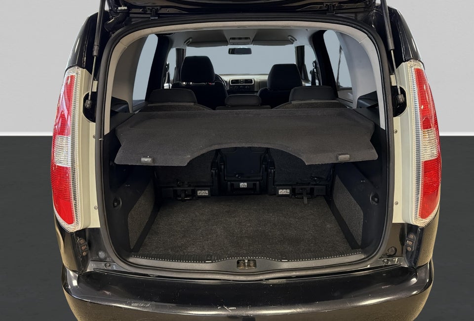 Skoda Roomster 1,6 16V Sport 5d