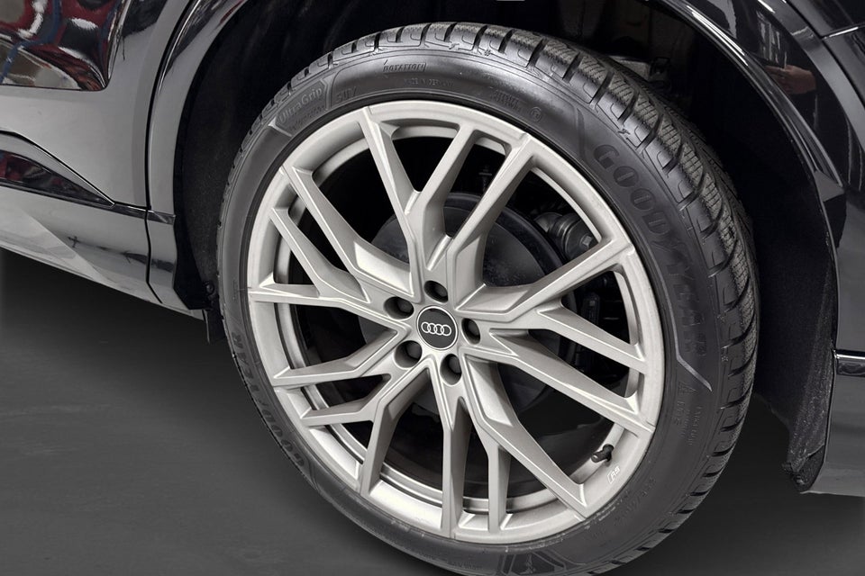 Audi Q4 e-tron 45 S-line Edition 5d