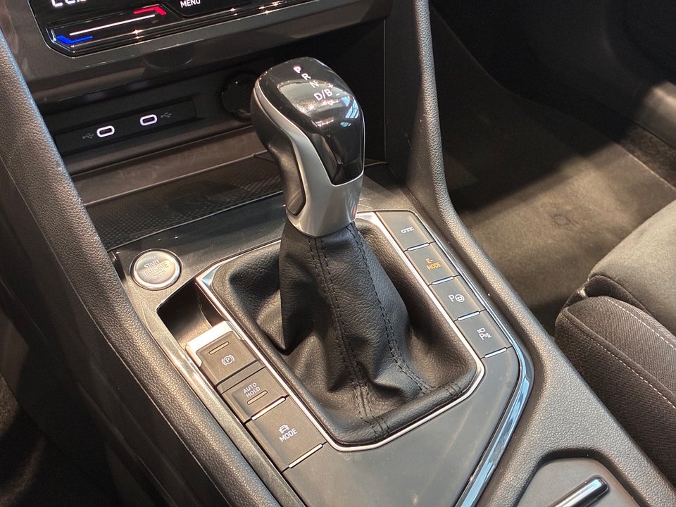 VW Tiguan 1,4 eHybrid Elegance DSG 5d