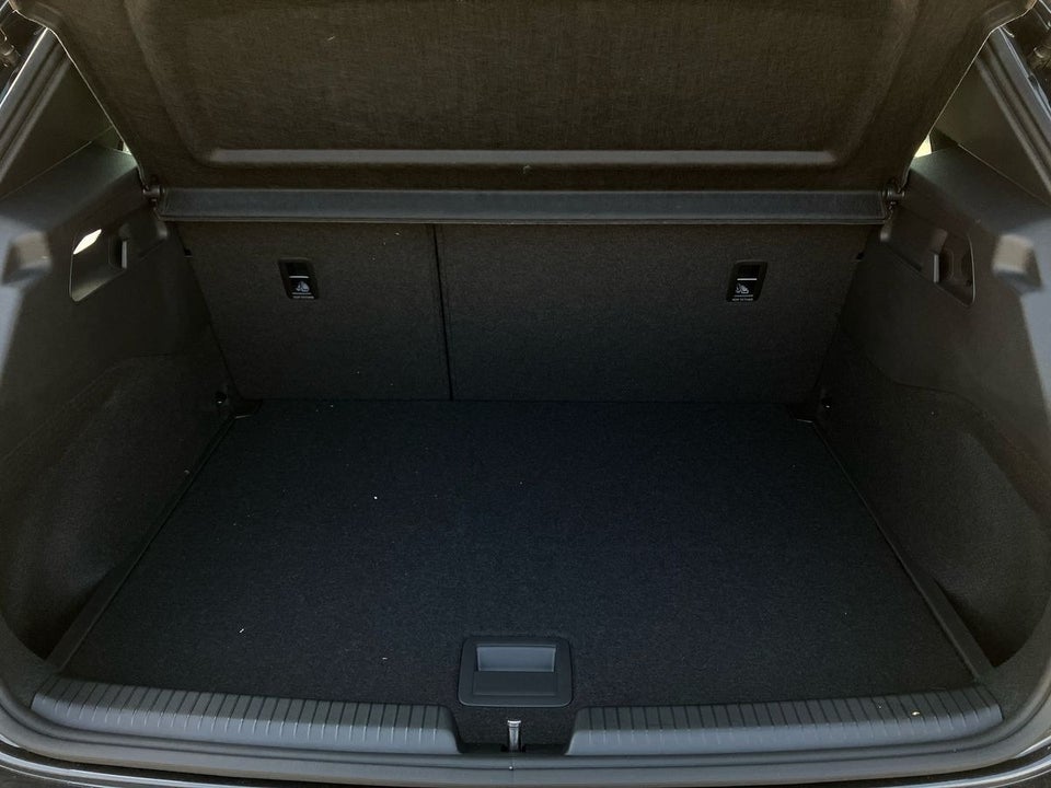 Cupra Born 58 High 5d