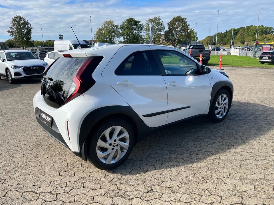 Toyota Aygo X 1,0 Active 5d