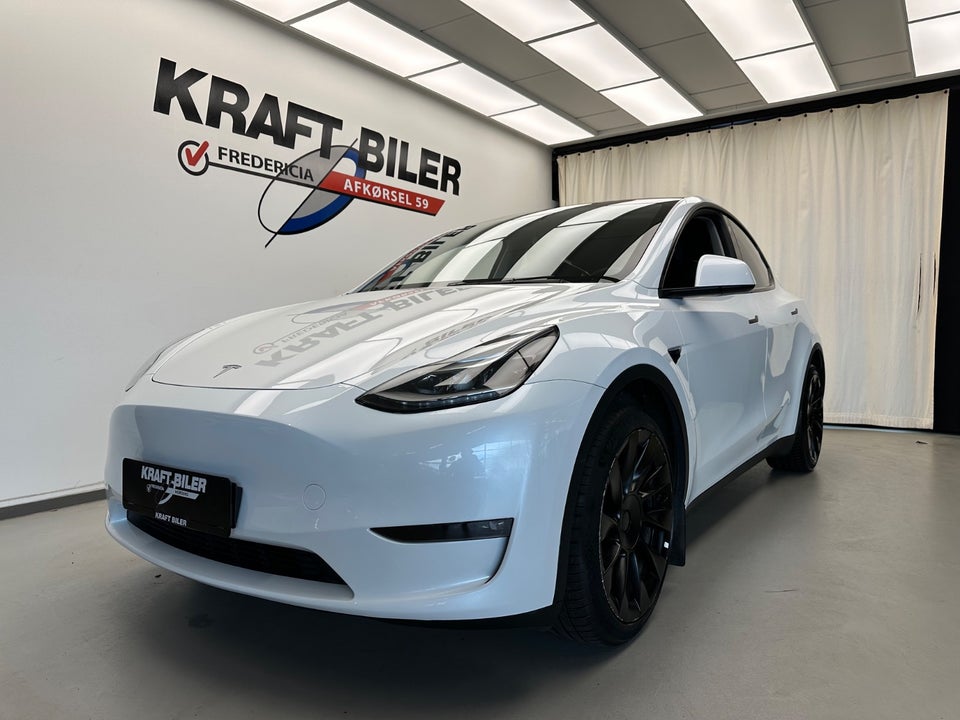 Tesla Model Y Long Range AWD 5d