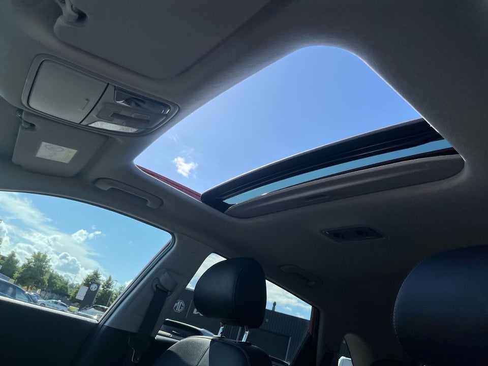 Kia Niro 1,6 PHEV Premium DCT 5d