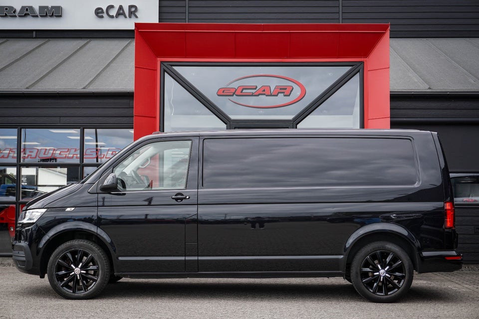 VW Transporter 2,0 TDi 204 Kassevogn DSG lang