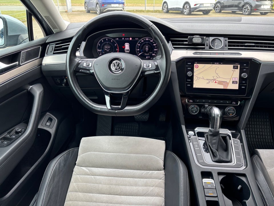 VW Passat 1,4 TSi 150 R-line Variant DSG BMT 5d