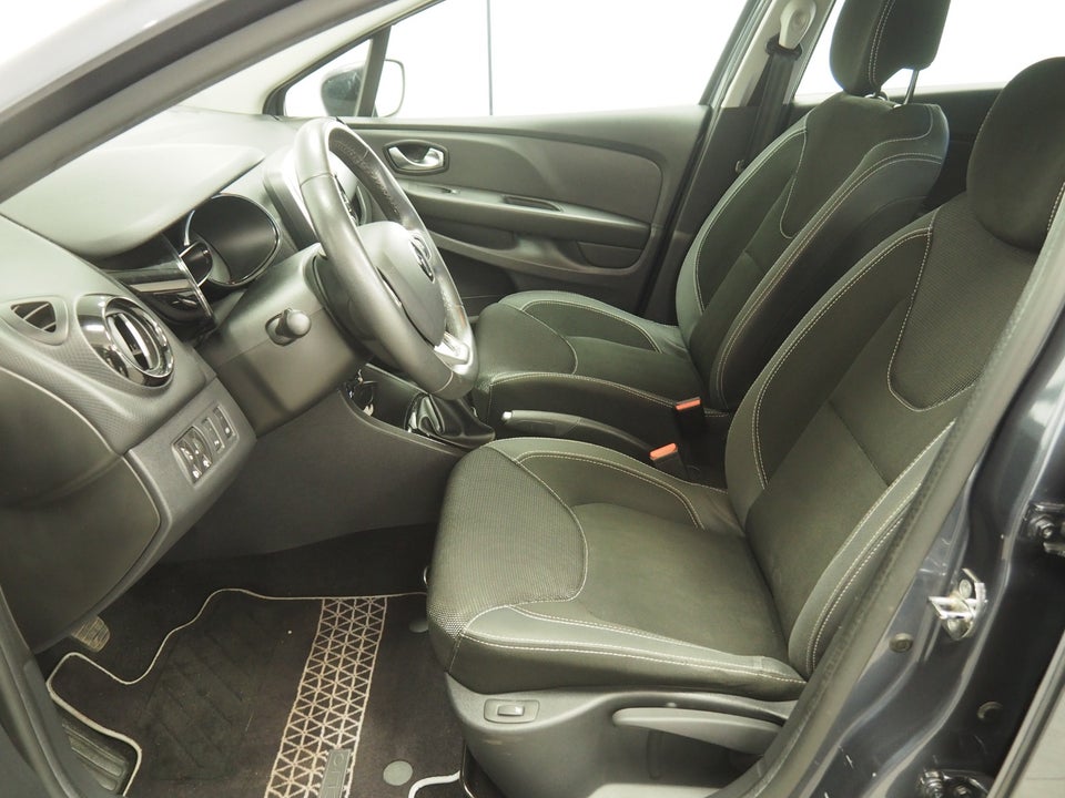 Renault Clio IV 0,9 TCe 90 Zen Sport Tourer 5d