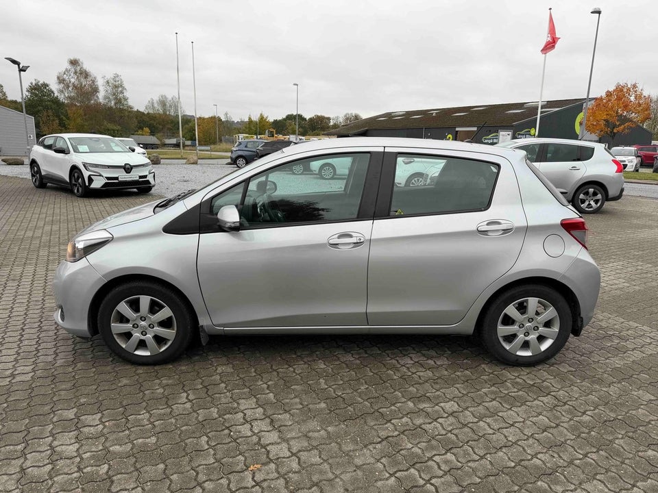Toyota Yaris 1,3 VVT-i T2 Touch 5d