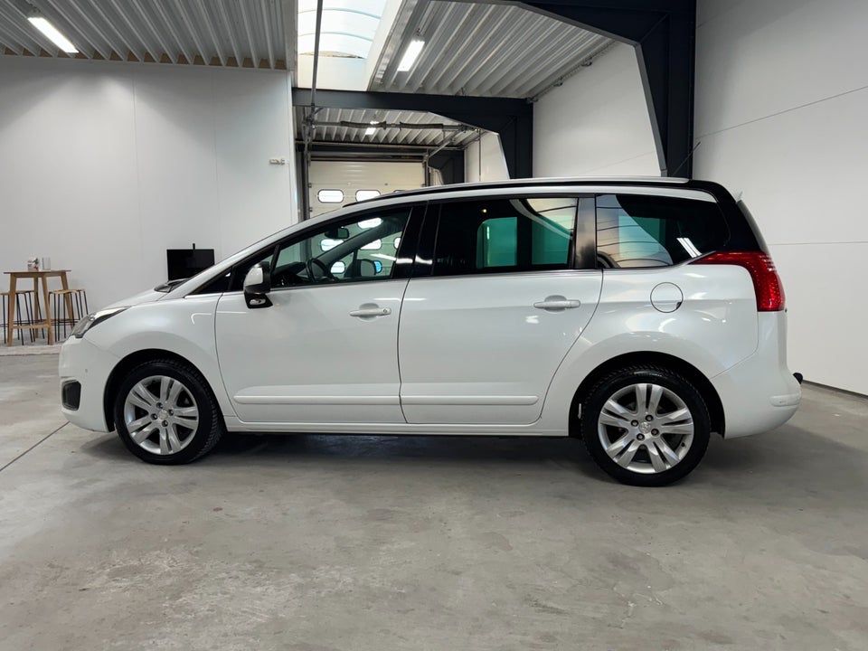 Peugeot 5008 1,6 BlueHDi 120 Allure EAT6 7prs 5d