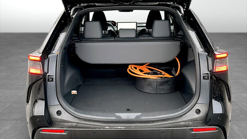 Toyota bZ4X 73 Executive AWD 5d