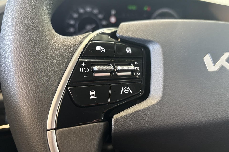 Kia Niro 64 EV Access 5d