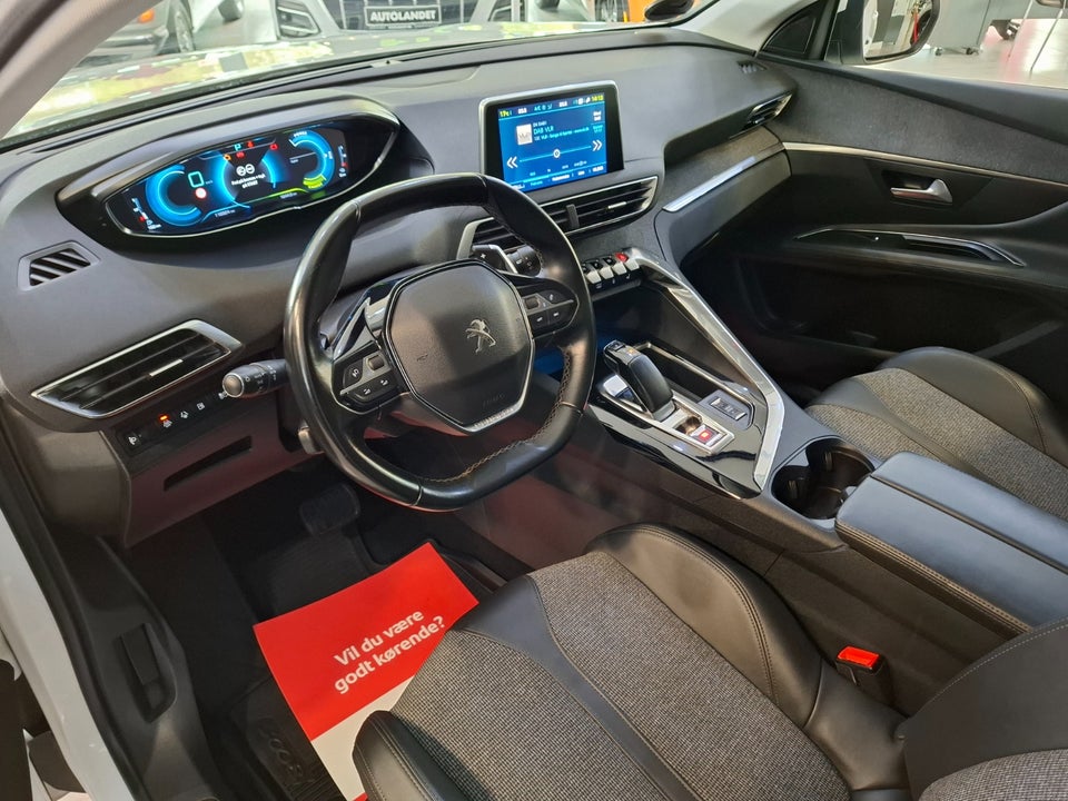 Peugeot 3008 1,6 Hybrid Allure Limited EAT8 5d