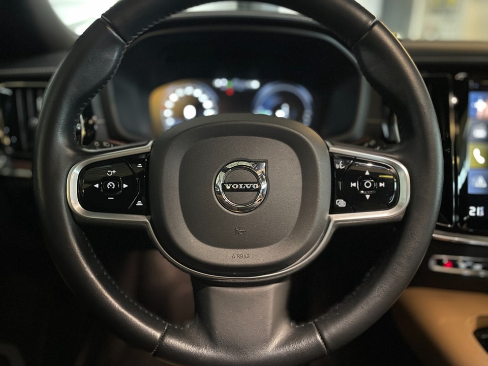 Volvo V60 2,0 T6 ReCharge Inscription aut. AWD 5d