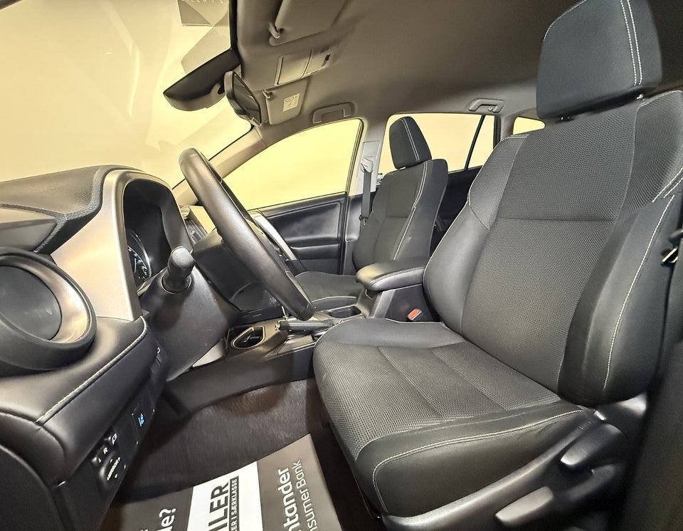 Toyota RAV4 2,5 Hybrid H3 MDS 5d