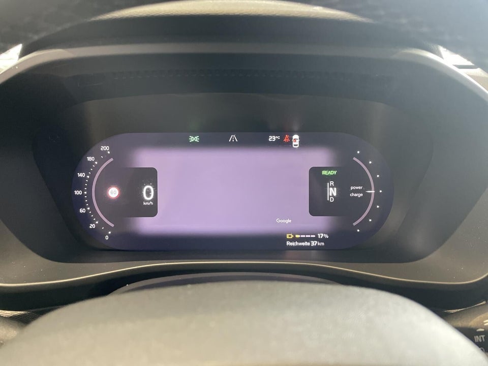 Volvo XC40 ReCharge Extended Range Plus 5d