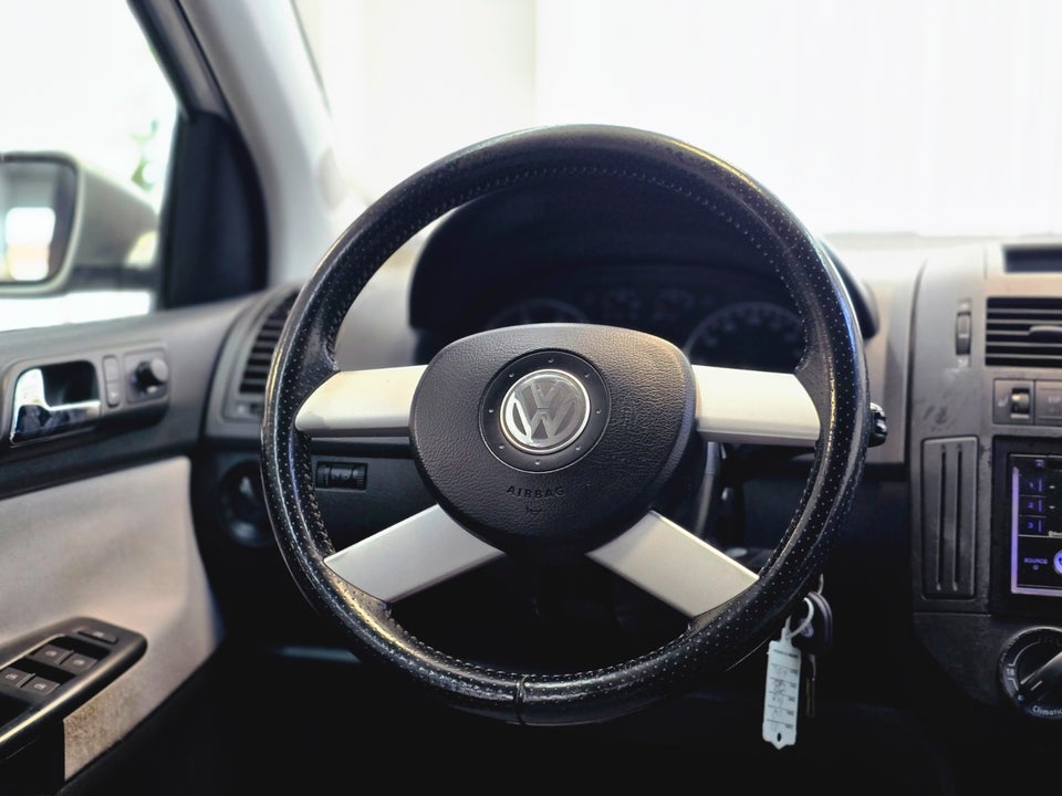 VW Polo Cross 1,4 16V 5d