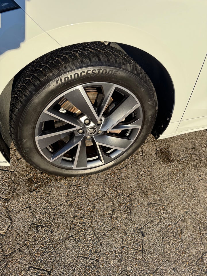 Skoda Enyaq 85 iV Sportline Coupé 5d