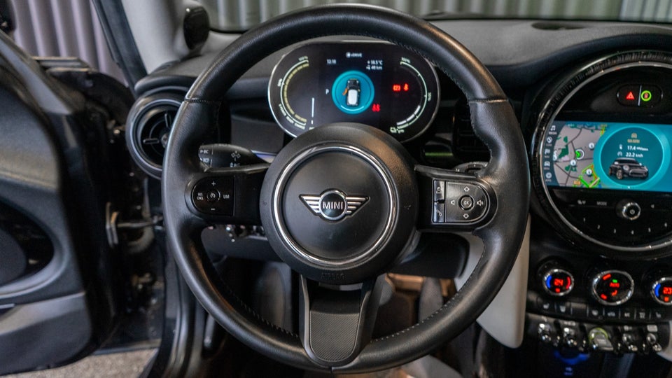 MINI Cooper SE Edition Premium Plus 3d