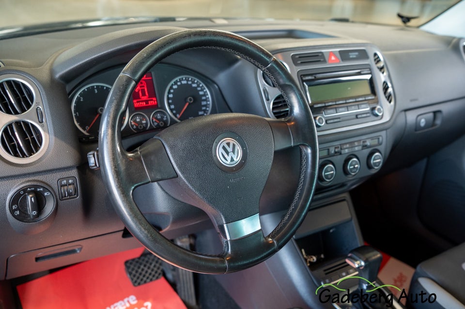 VW Tiguan 2,0 TDi 140 Sport & Style Tiptr. 4Motion 5d