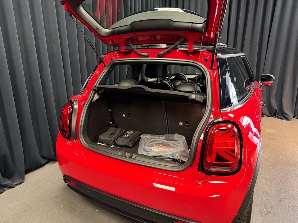 MINI Cooper SE Edition Premium Plus 3d