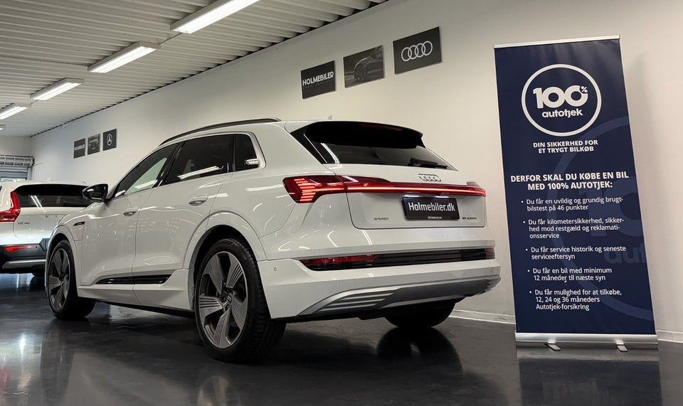 Audi e-tron 55 quattro 5d