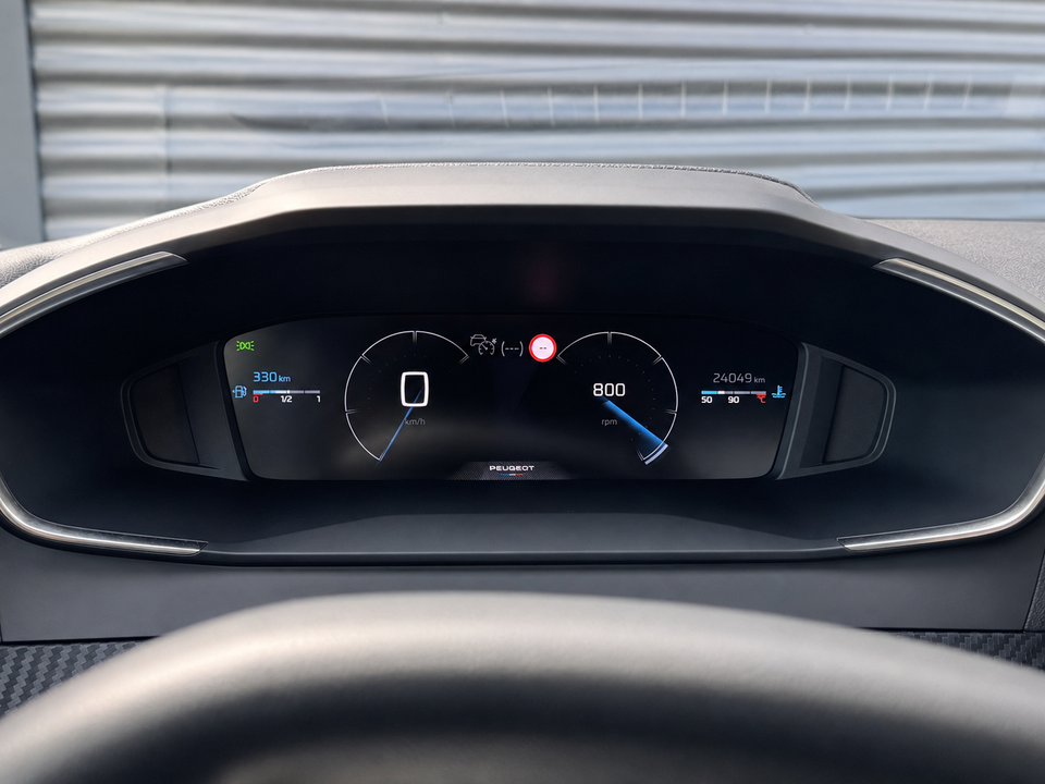 Peugeot 208 1,2 PureTech 100 Allure+ 5d