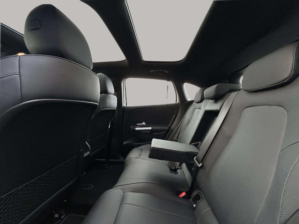 Mercedes EQA250+ Progressive 5d