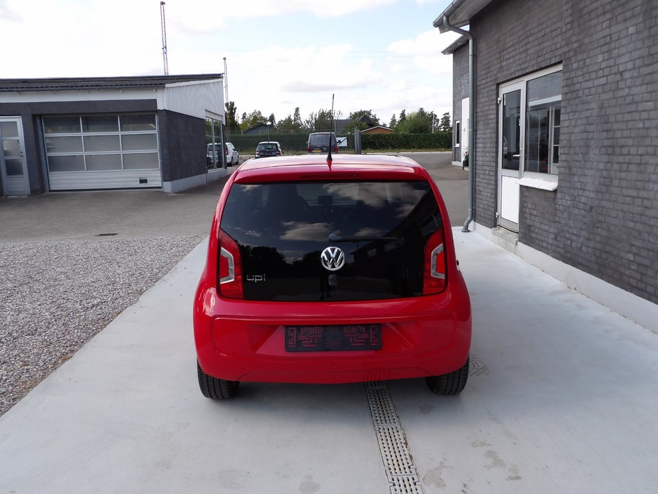 VW Up! 1,0 75 High Up! 5d
