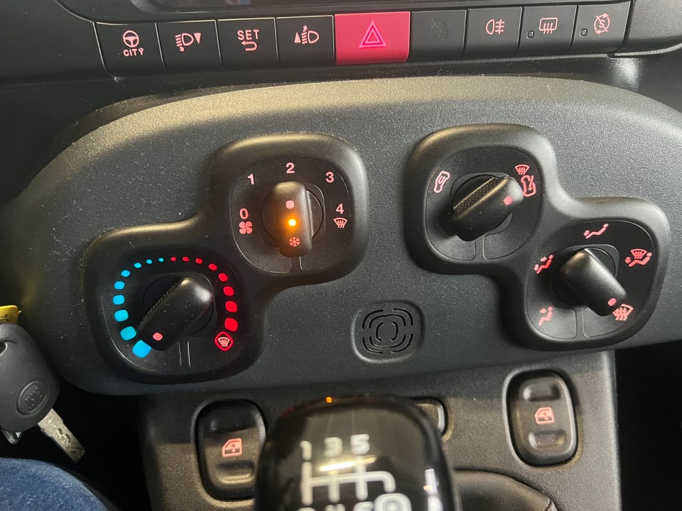 Fiat Panda 1,0 Anniversario 5d