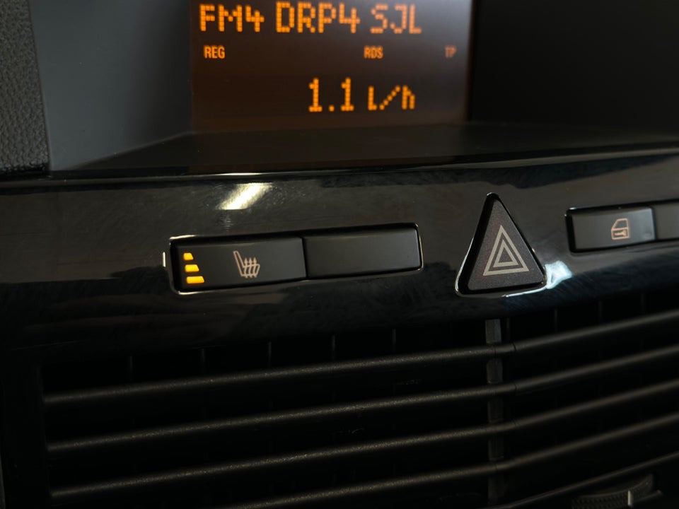 Opel Astra 1,8 16V Cosmo TwinTop 2d