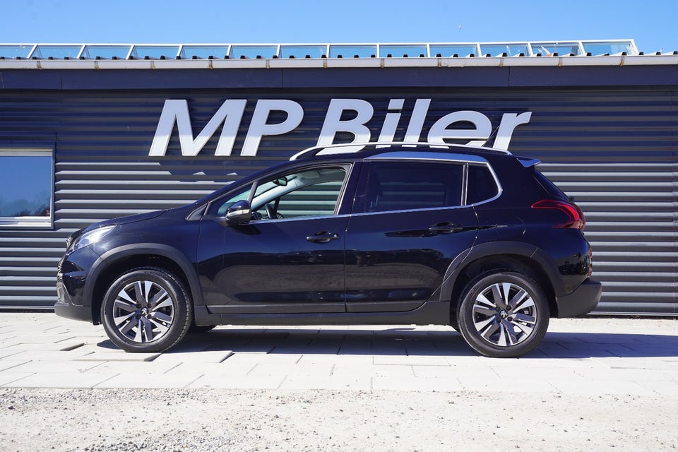 Peugeot 2008 1,2 PureTech 130 Allure Sky 5d