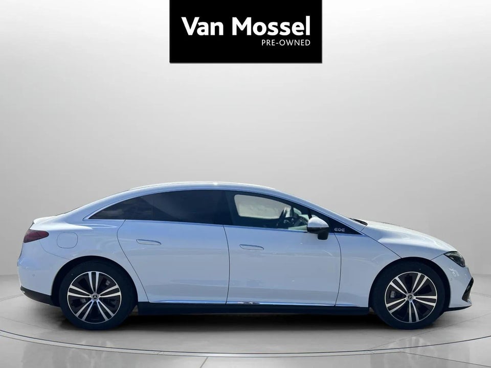 Mercedes EQE300 Electric Art 4d