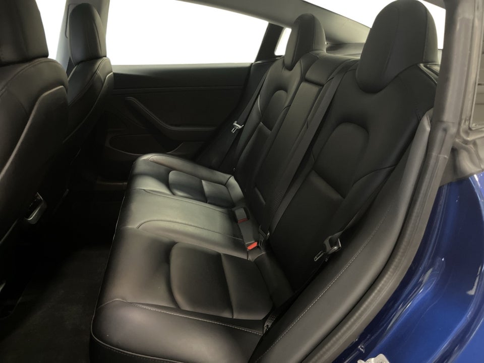 Tesla Model 3 Performance AWD 4d