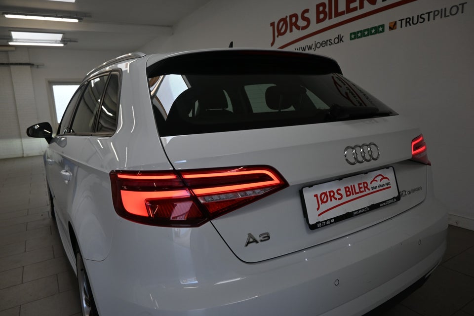 Audi A3 1,4 e-tron Sportback S-tr. 5d