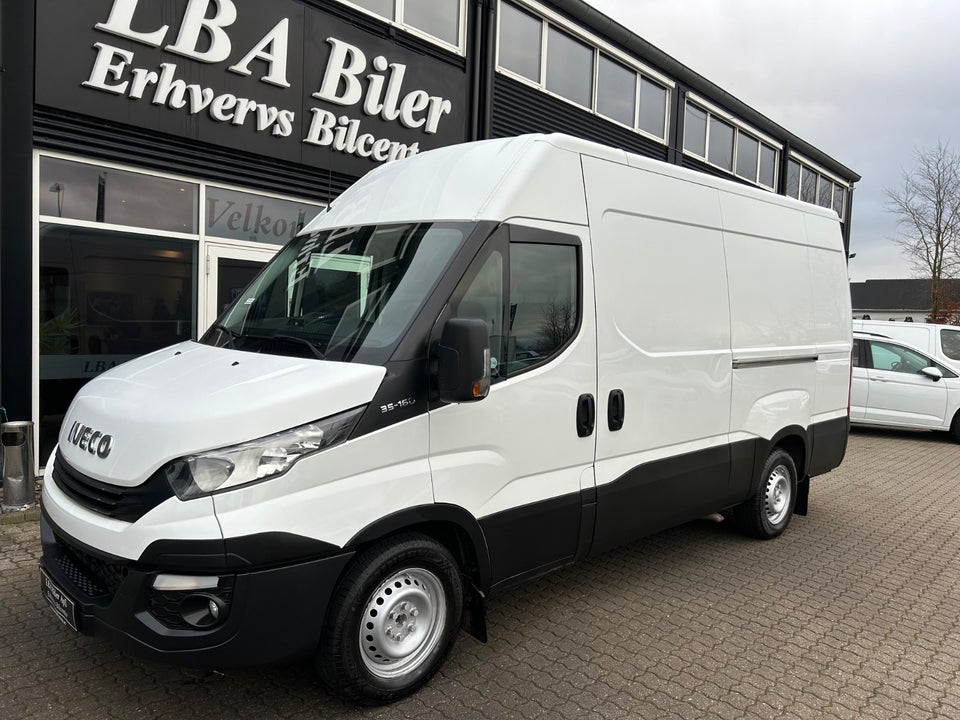 Iveco Daily 2,3 35S16 12m³ Van AG8