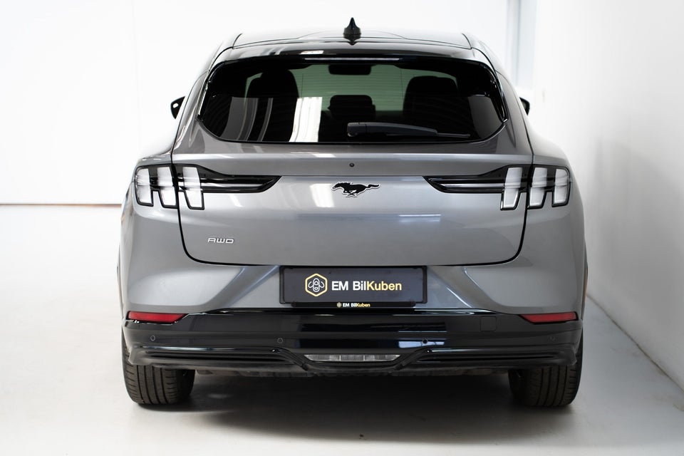 Ford Mustang Mach-E 91 Premium Extended Range AWD 5d