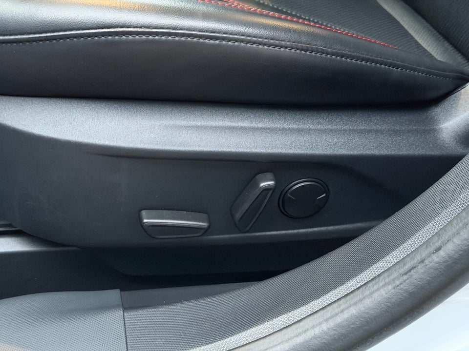 Ford Mustang Mach-E 98 Extended Range Tech2 AWD 5d