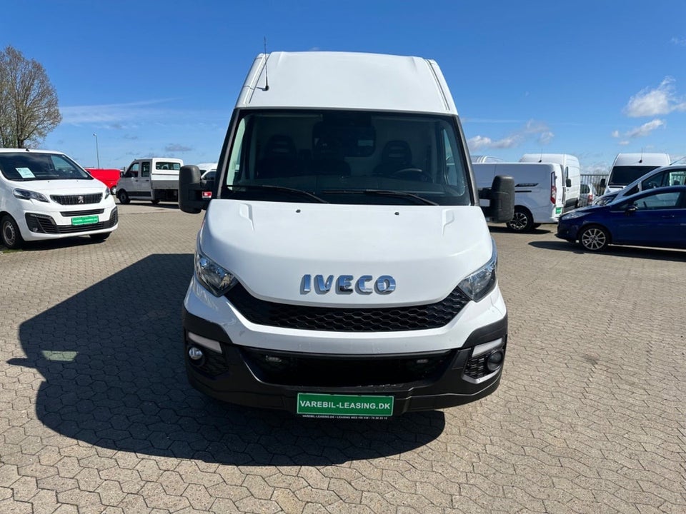 Iveco Daily 3,0 35S17 12m³ Van