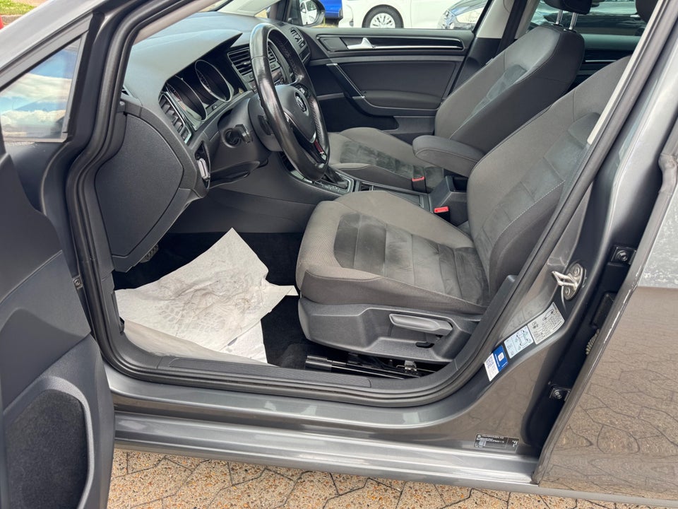 VW Golf VII 1,5 TSi 150 Highline Variant DSG 5d