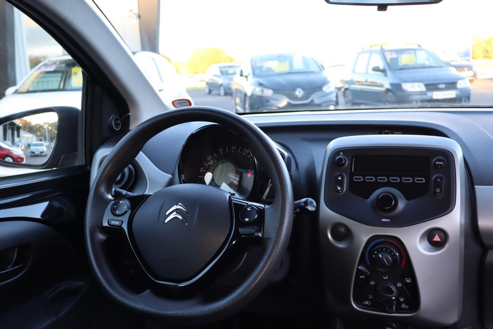 Citroën C1 1,0 e-VTi Shine 5d