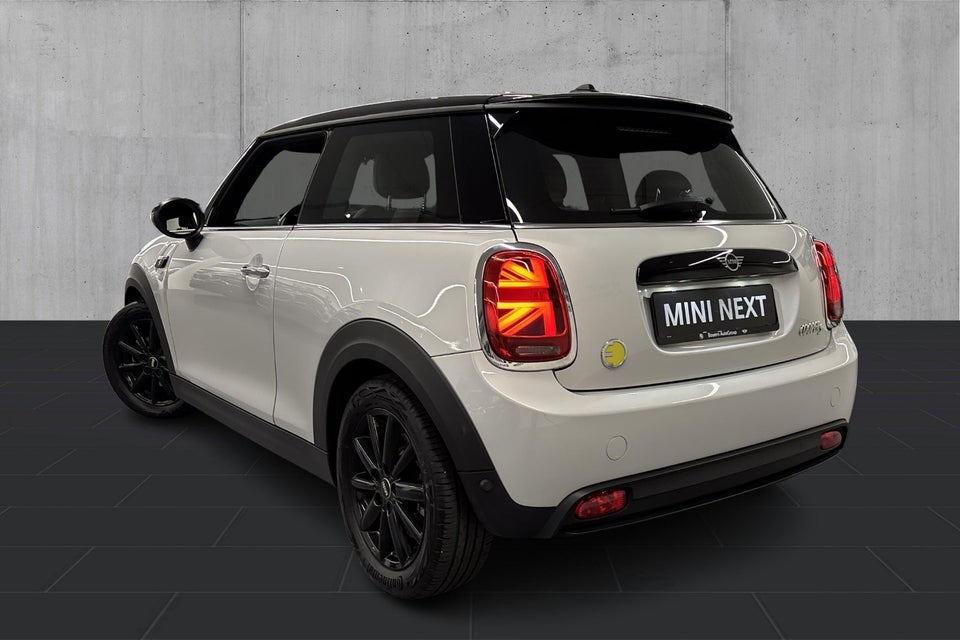 MINI Cooper SE Classic Trim 3d