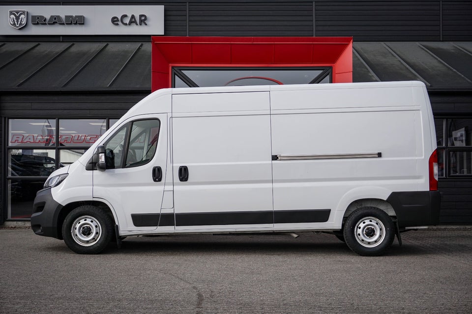 Fiat Ducato 35 2,2 MJT 160 Kassevogn L3H2 Pro+ aut.