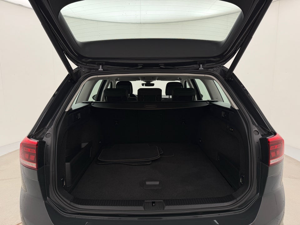 VW Passat 1,4 GTE High Variant DSG 5d